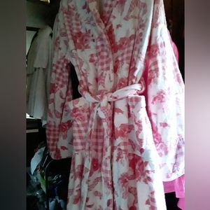 Ladies bathrobe